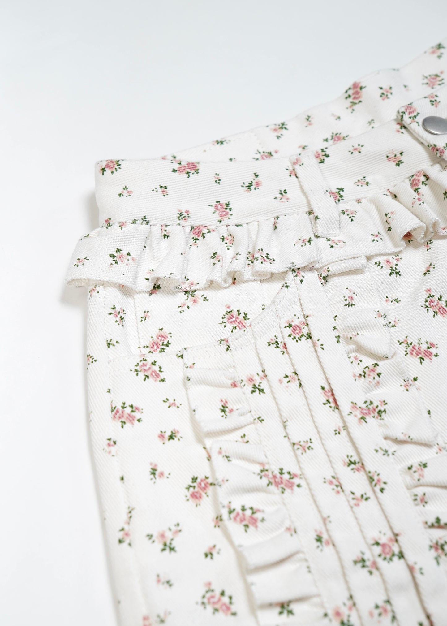 Lily’s petal flower pants