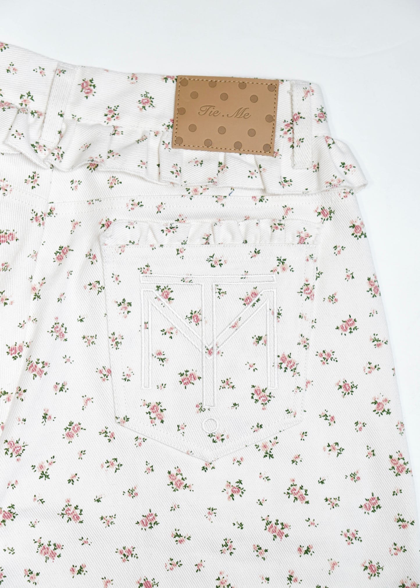 Lily’s petal flower pants
