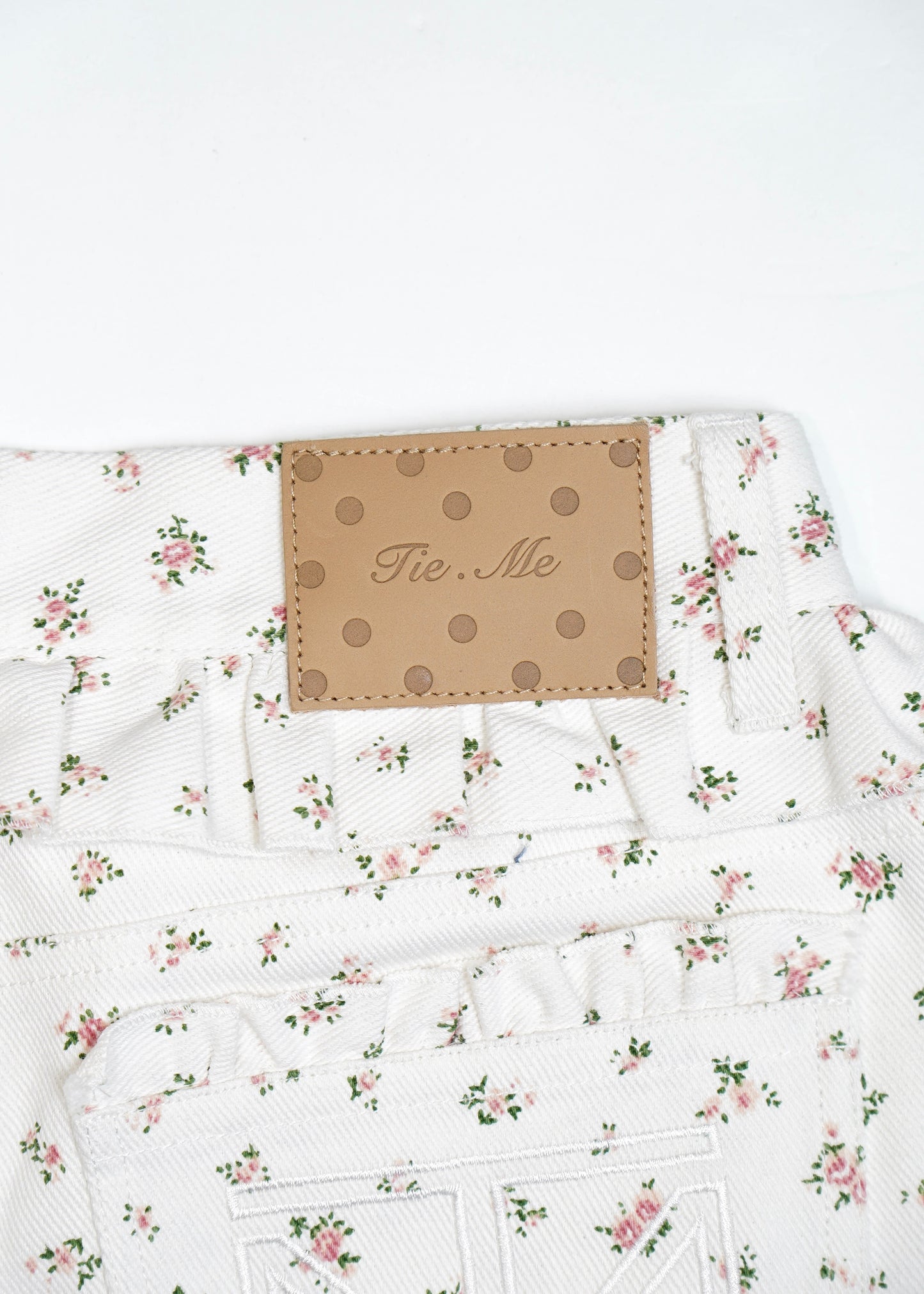 Lily’s petal flower pants