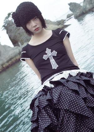 cross rose tee