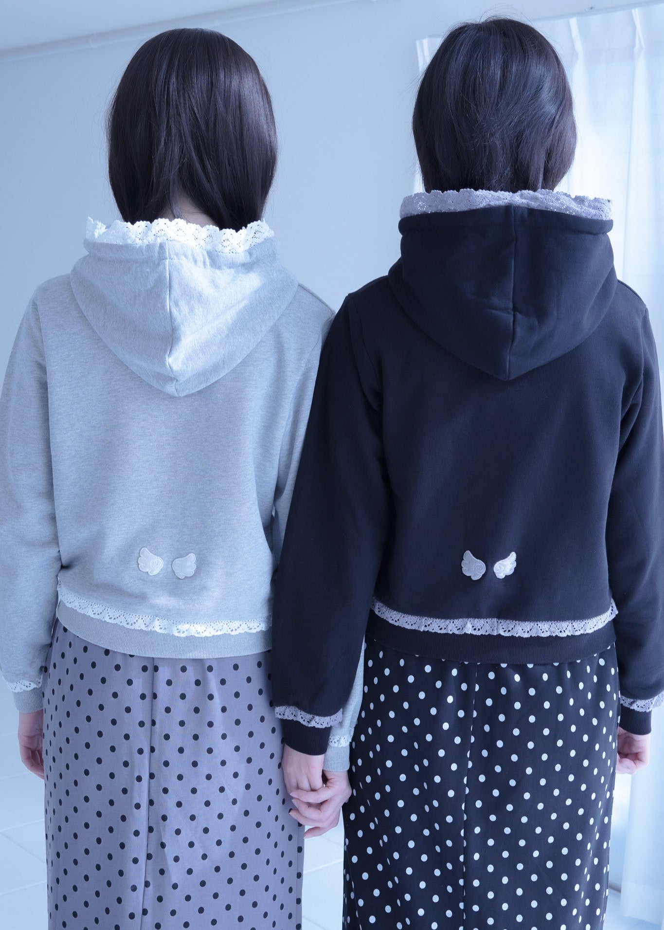 【予約販売】wings lace zip hoodie-GRAY