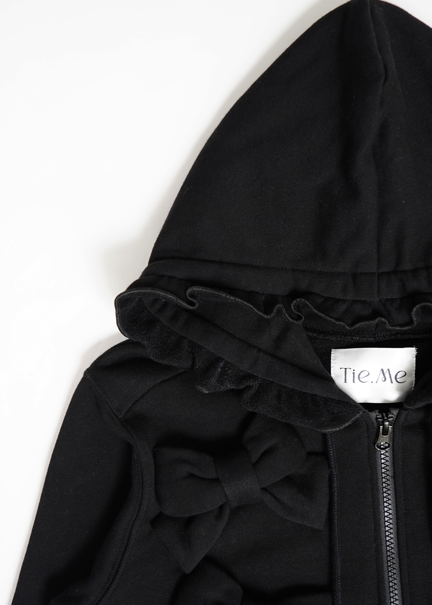 ribbonful zip hoodie