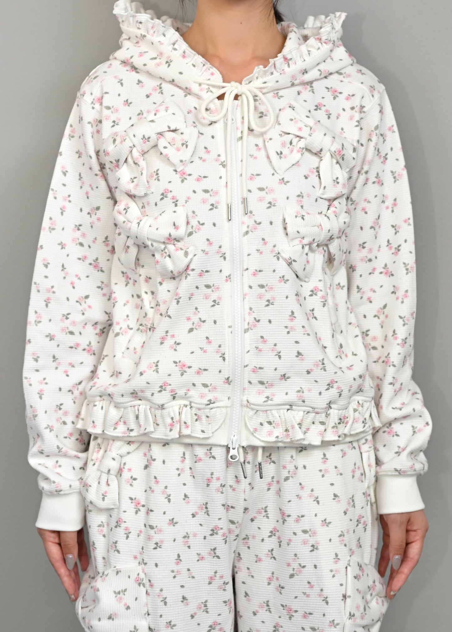 flower waffle ribbonful zip hoodie