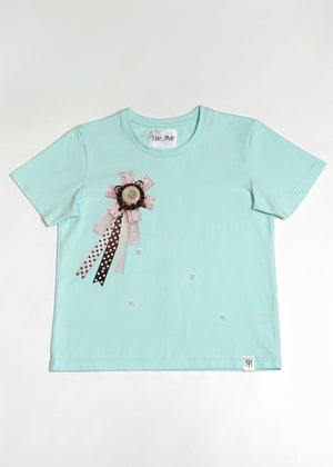 ribbon rosetta button tee