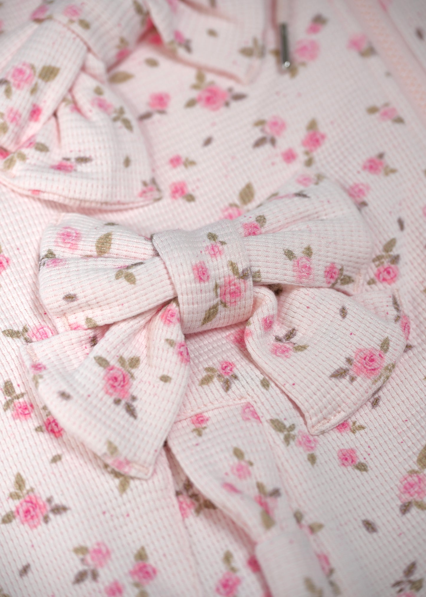 flower waffle ribbonful zip hoodie