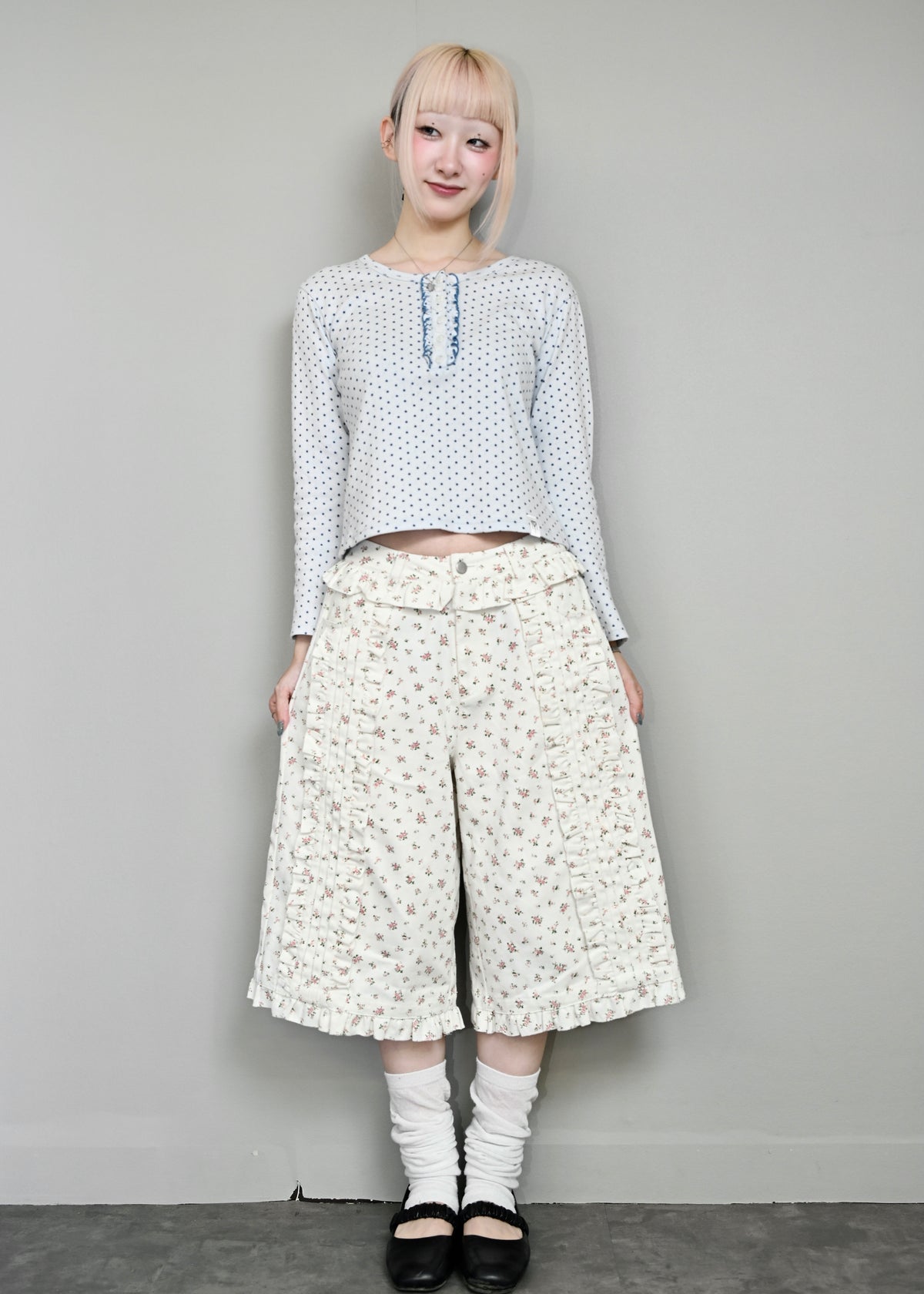 Lily’s petal flower pants