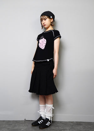 shining strawberry tee