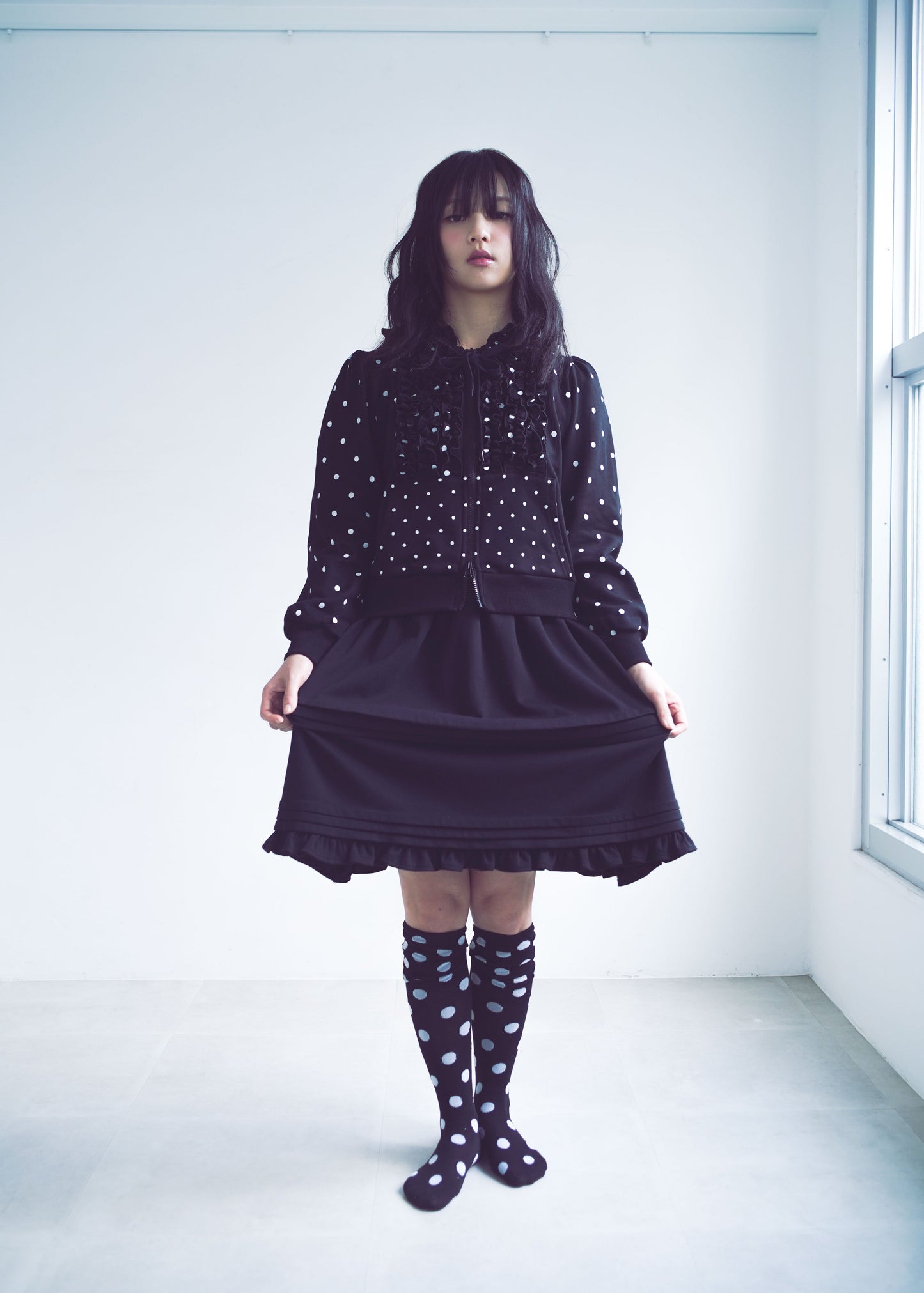 dot frill cotton zip hoodie