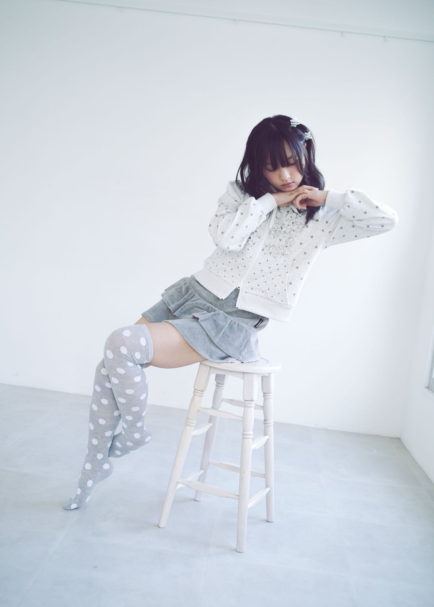 dot frill cotton zip hoodie