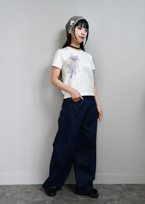 ribbon rosetta button tee