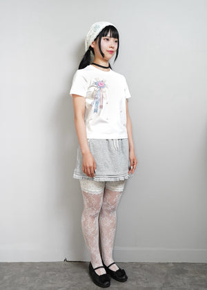 ribbon rosetta button tee