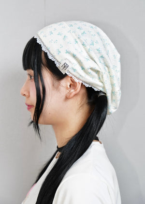 flower button lace beanie