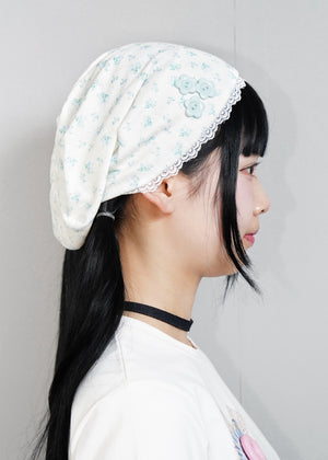 flower button lace beanie