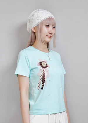ribbon rosetta button tee