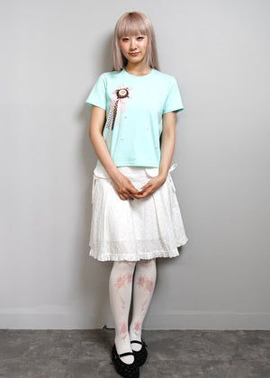 ribbon rosetta button tee
