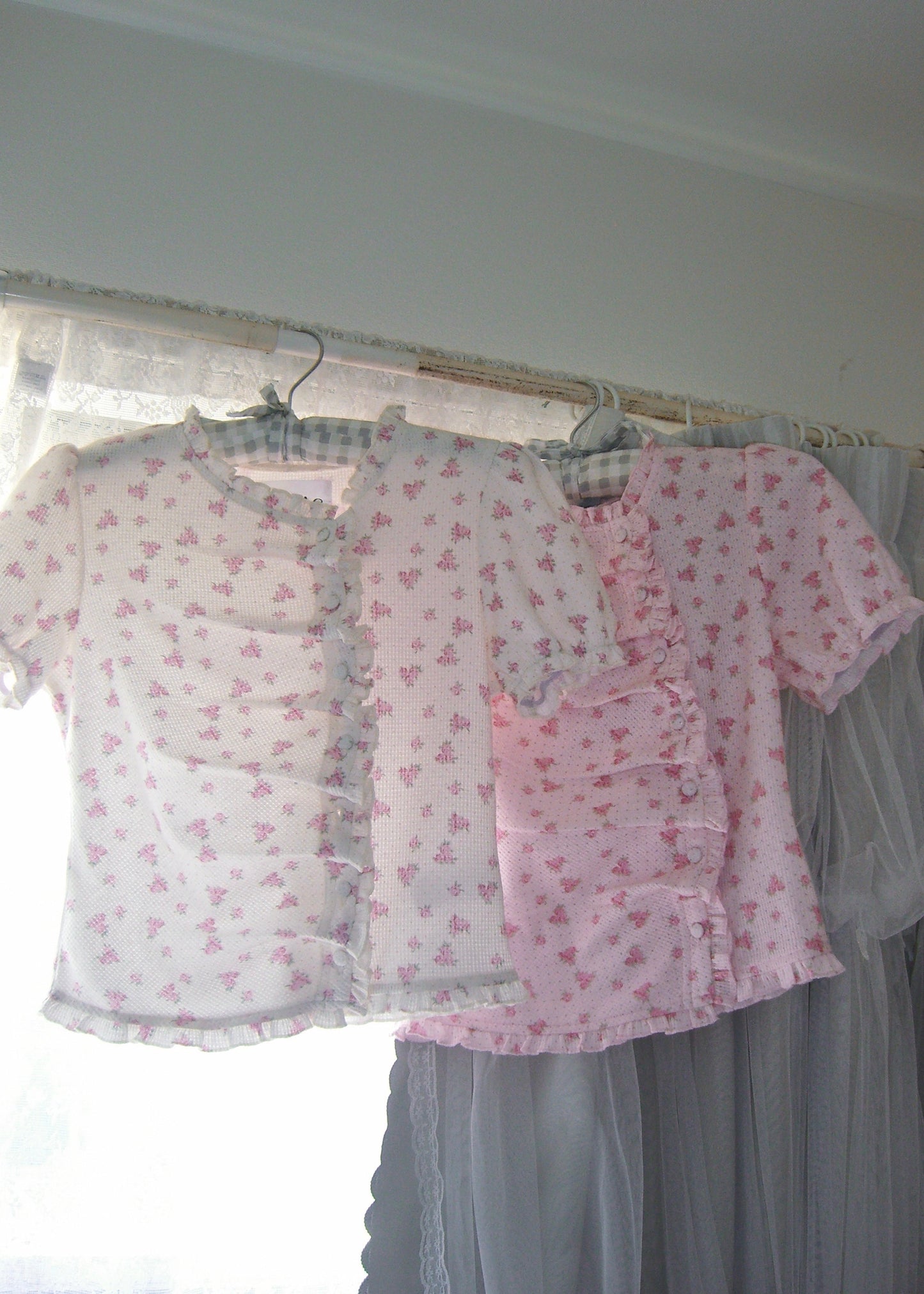flower waffle frill button-up Tee