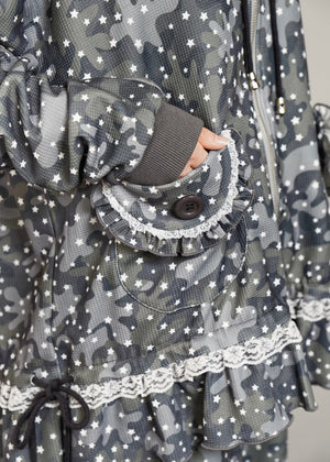 milky star camo hoodie