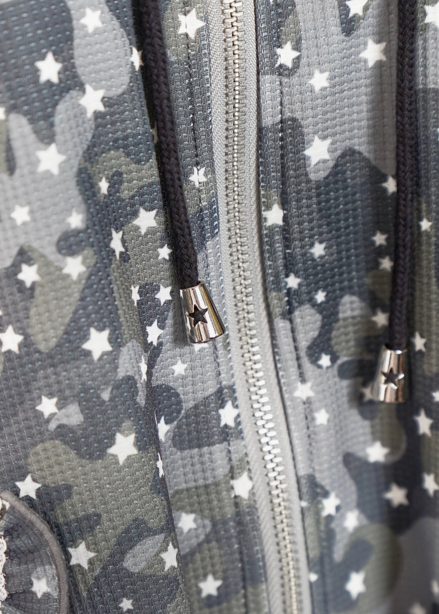 milky star camo hoodie