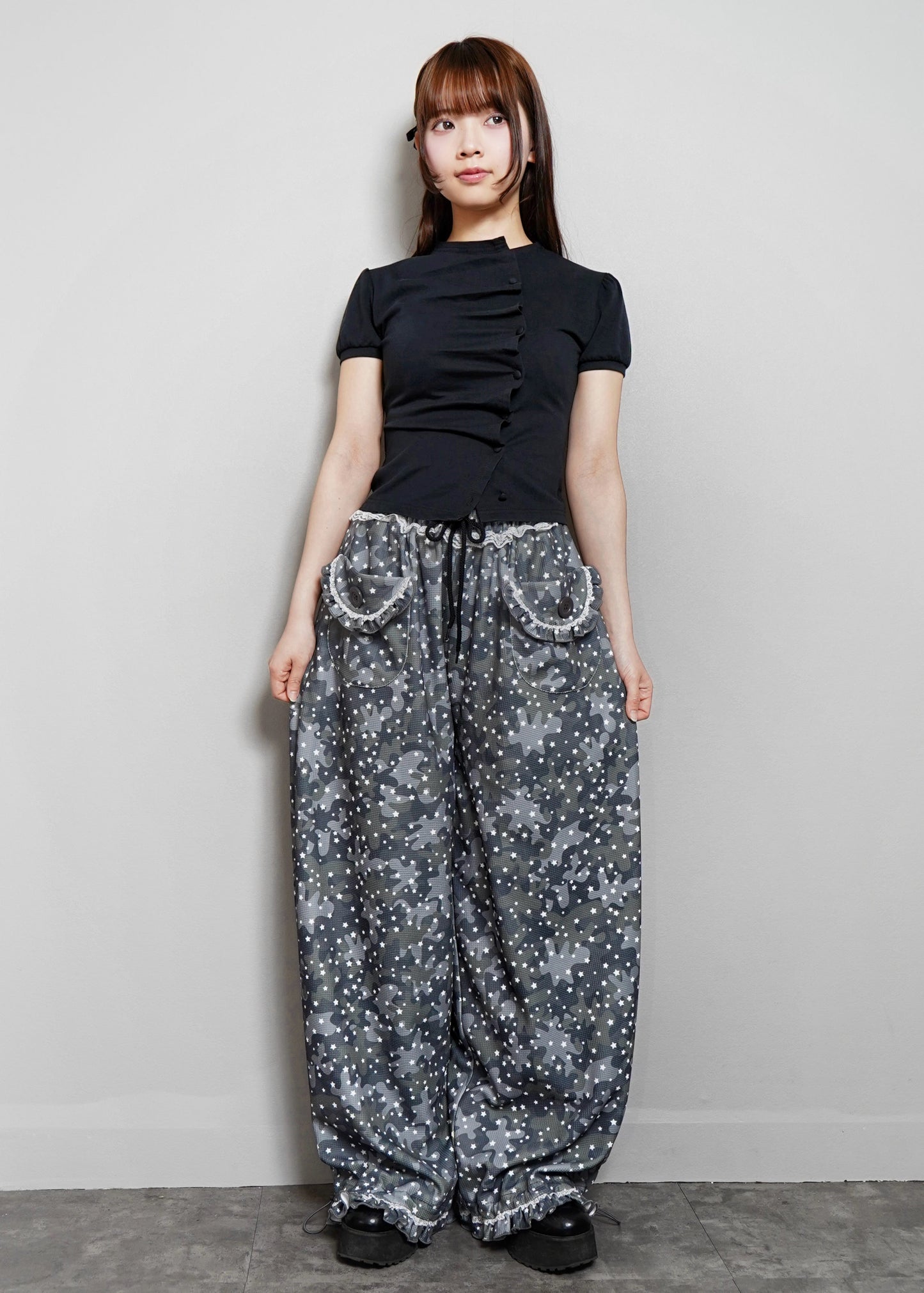 milky star camo pants