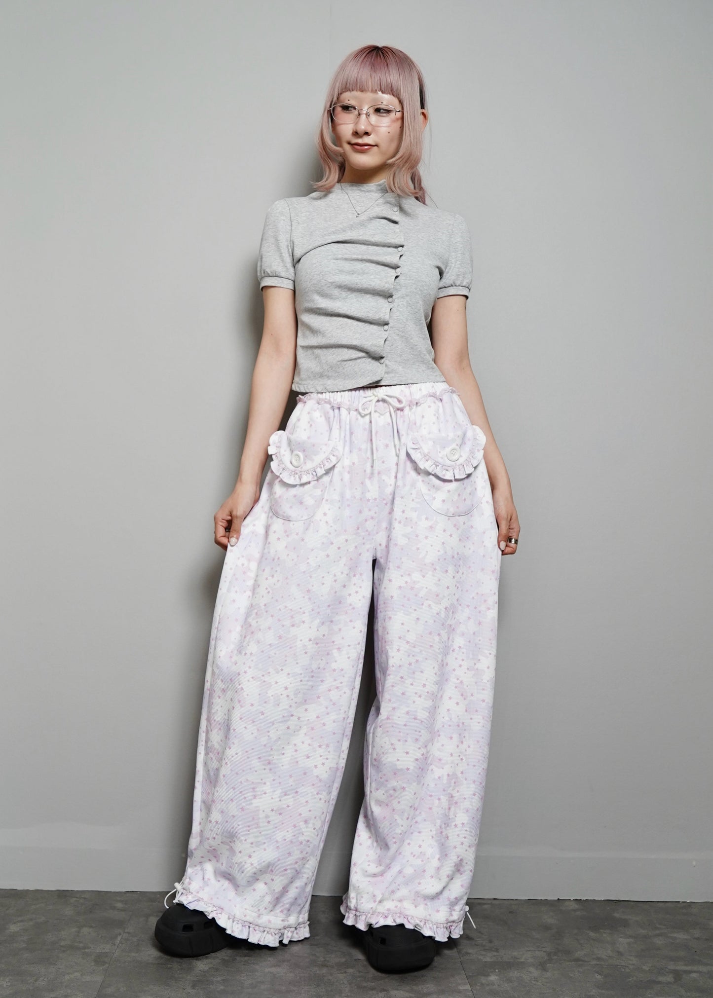 milky star camo pants