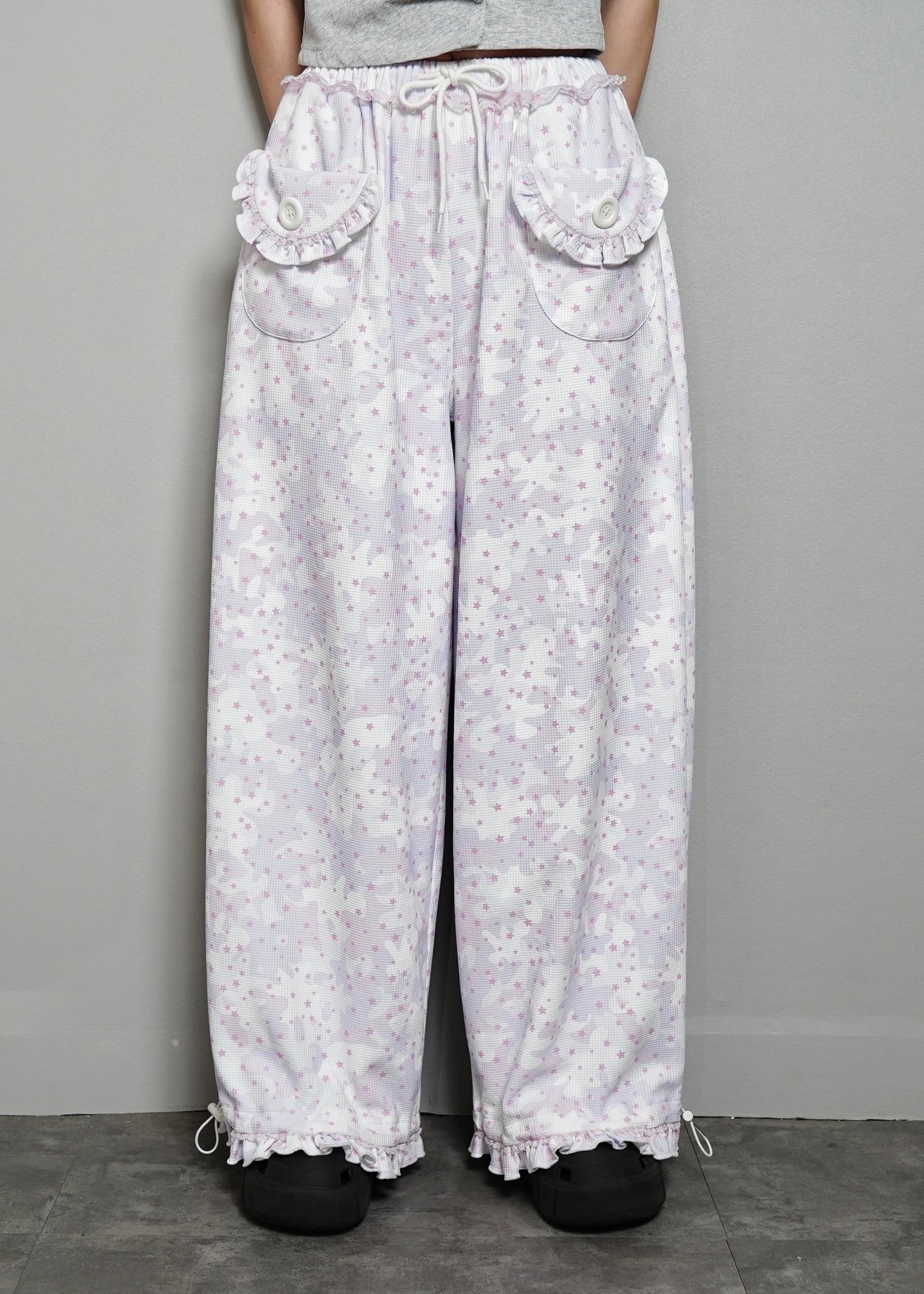 milky star camo pants