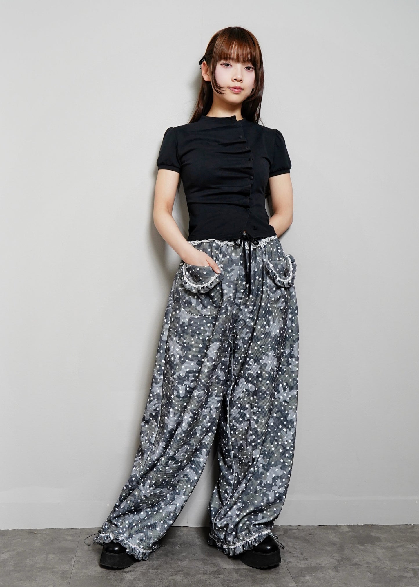 milky star camo pants