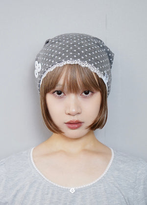 dot button beanie