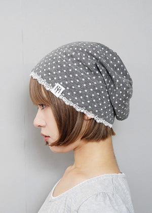 dot button beanie