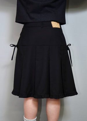 pleated cargo skirt