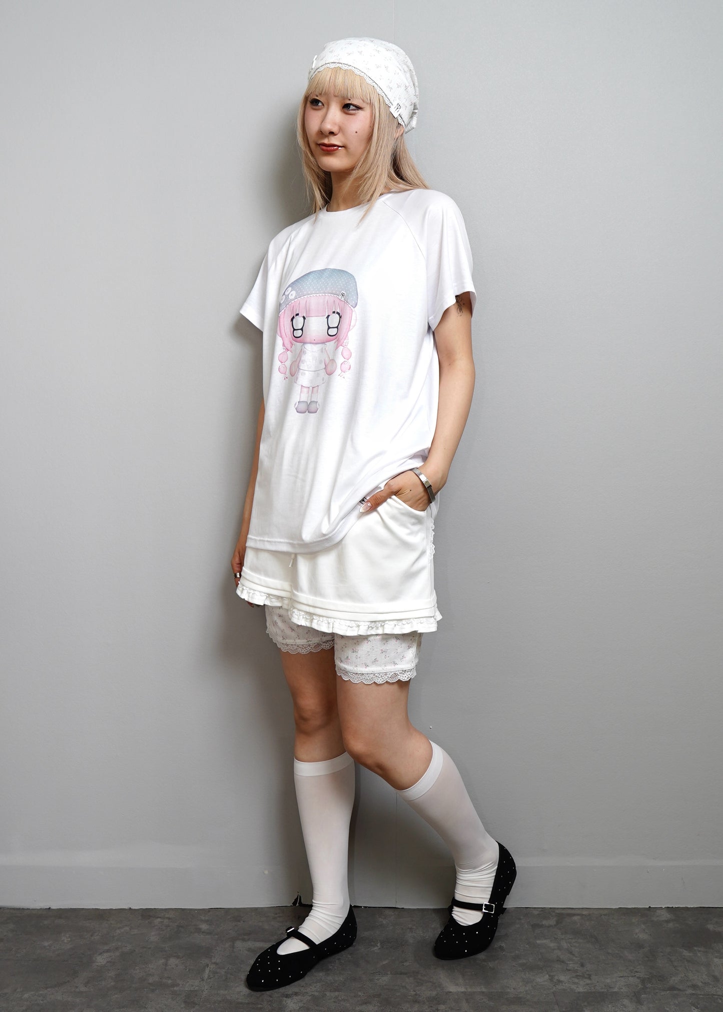 【HUHUEE】gallery girl Tee-boxy