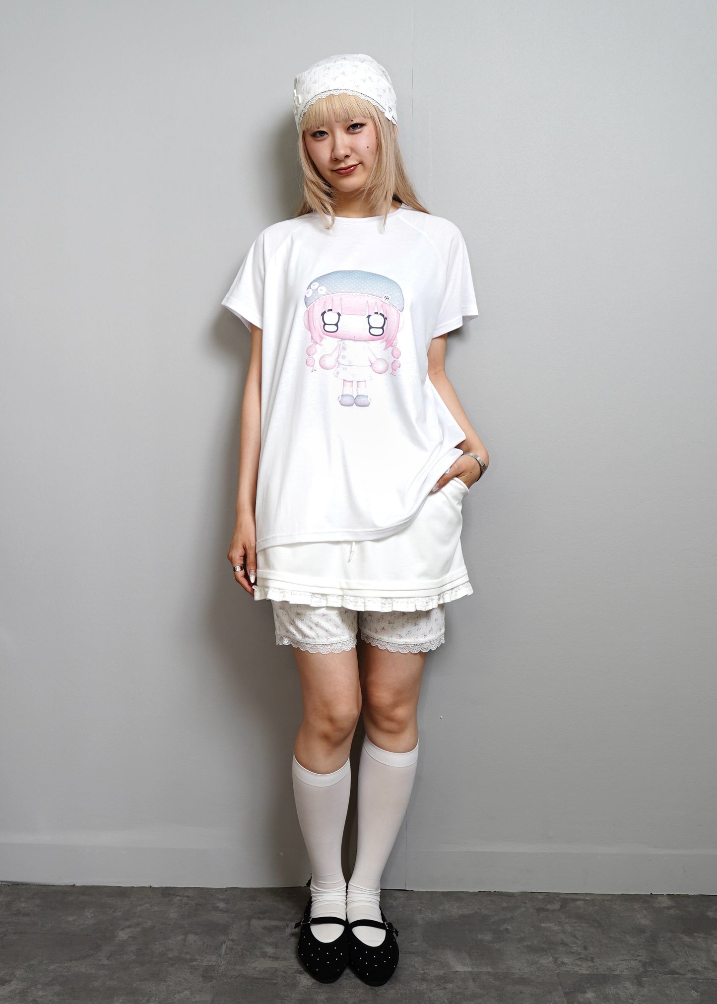 【HUHUEE】gallery girl Tee-boxy