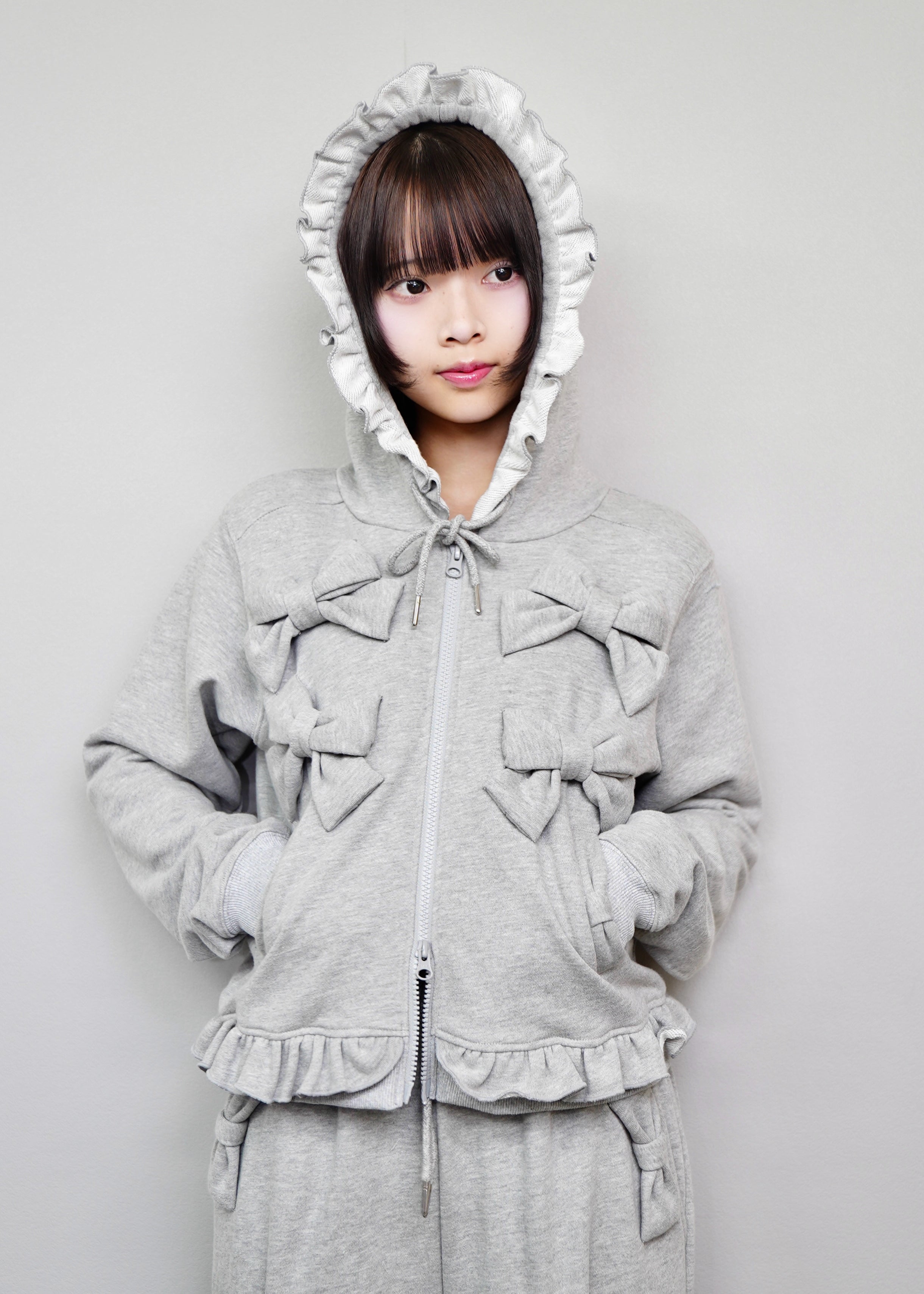 ribbonful zip hoodie – Tie.Me