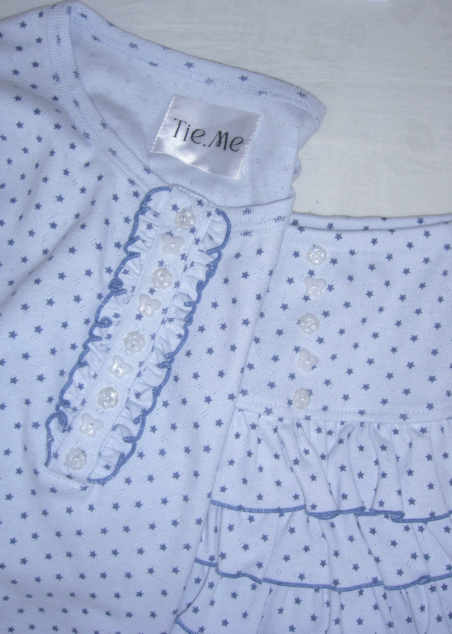 【8月下旬発送】lucky button star long-Tee